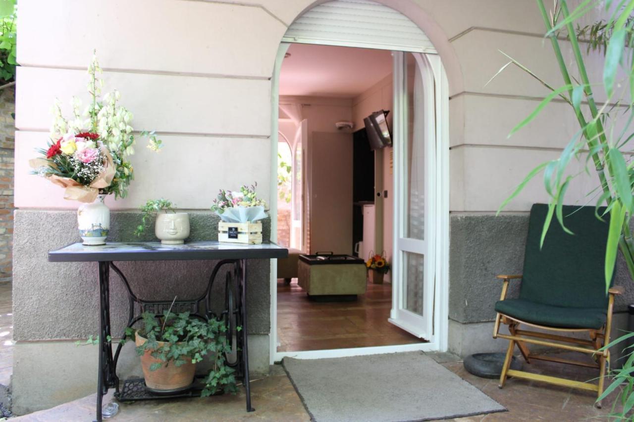 Garden Center Apartment Нови Сад Екстериор снимка